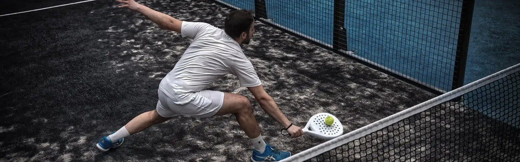 iam-padel :  Padel player on the court with a Hesacore grip installed on his padel paddle.