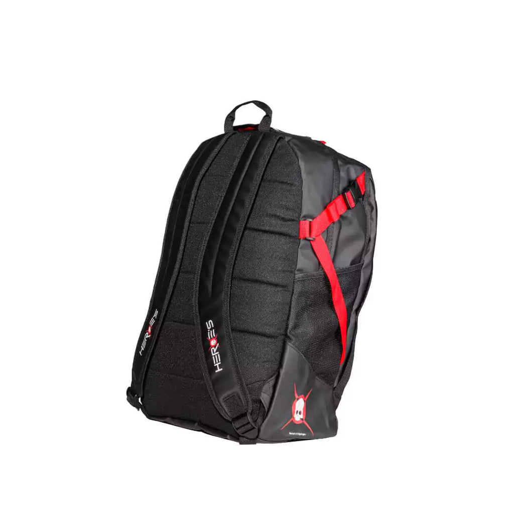 SPORT: BEACH TENNIS. Shop Heroes 2024 bags at iamBeachTennis store. Side and bacK profile of the  Heroe's GRAVITY HYDROGEN Sports Backpack, in black and red Eco leather.