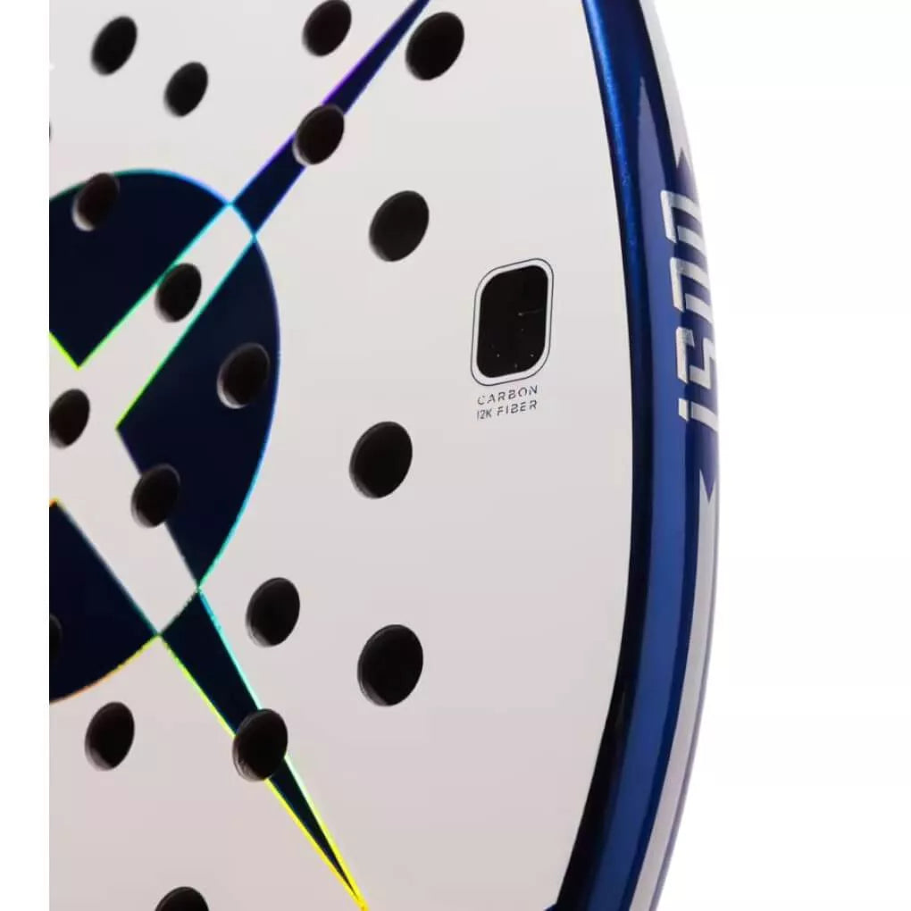 The right halve of the racket face of a Heroe's ISON 2025 carbon 12K Beach Tennis Racket With Glipper, available from 
IamBeachTennis.com, online and in-store, Miami USA, worldwide shipping.