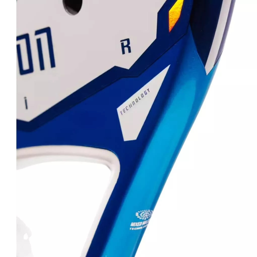 The heart of a Heroe's ISON 2025 carbon 12K Beach Tennis Racket With Glipper, available from IamBeachTennis.com, online and in-store, Miami USA, worldwide shipping.