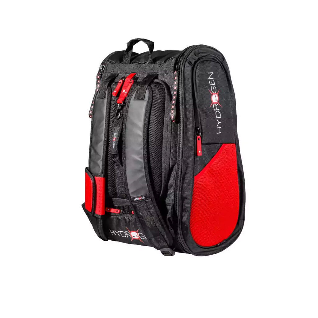 SPORT: BEACH TENNIS. Get Heroes 2024 bags at iambeachtennis Miami shop. Back and side profile of the  Heroe's THUNDER HYDROGEN Beach Tennis Racquet Backpack.