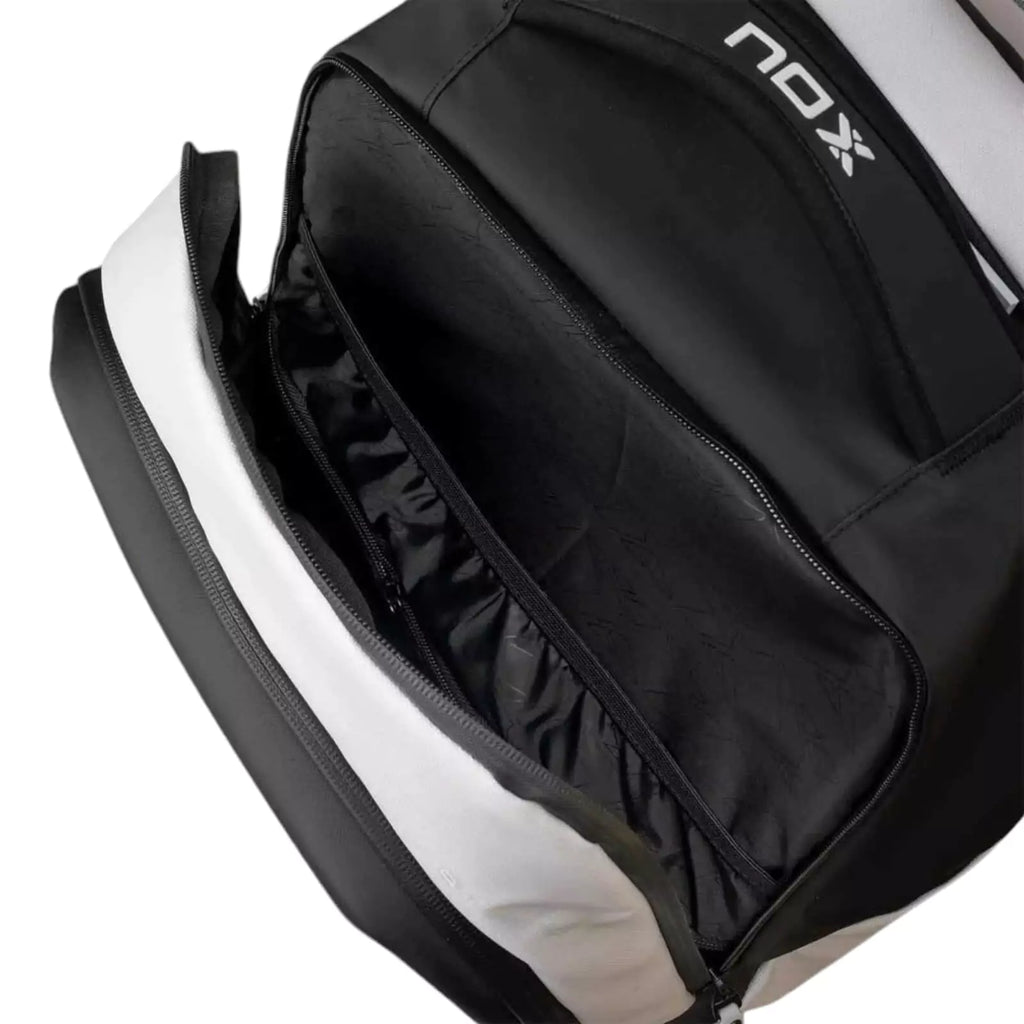 A Nox LUXURY MASTER Backpack, 
purchase from "iamracketsports.com", Miami shop.