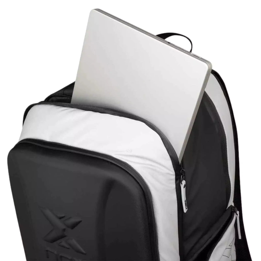 A Nox LUXURY MASTER Backpack, laptop compartment purchase from "iamracketsports.com", Miami shop.
