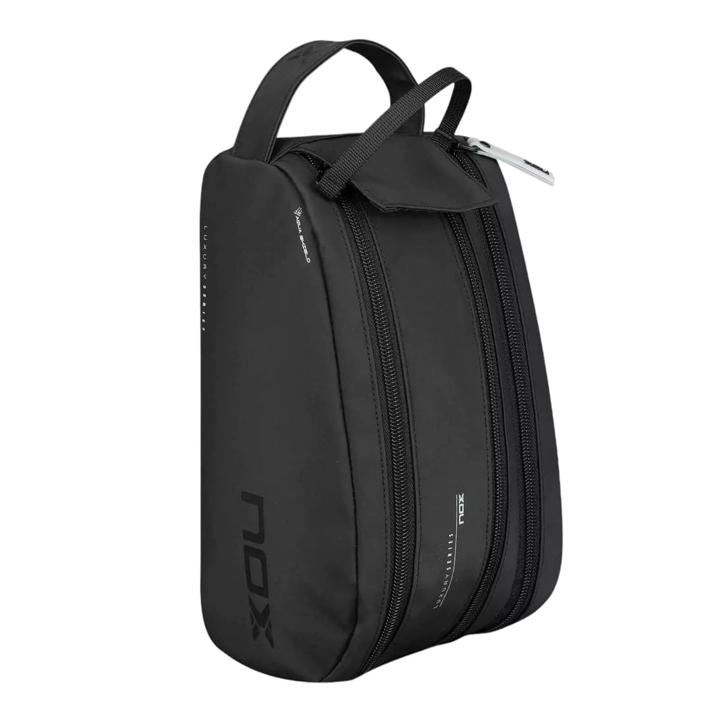 A Nox LUXURY TOILETRY BAG,
purchase from "iamracketsports.com", Miami shop.