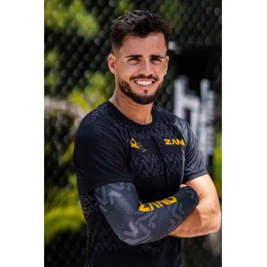 A Black Zand Z WIZARD/BRUXO Sleeve. Shop Zand Beach Tennis at iamBeachTennis.com.