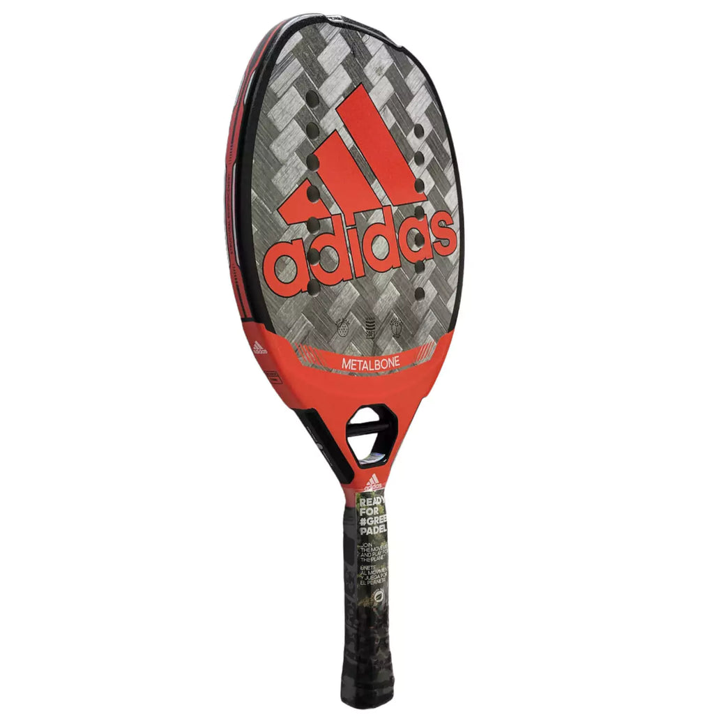 i ambeachtennis miami Shop - Adidas Brand year 2022 BT paddle. The Racket model is a Adidas BT METALBONE 3.1 H14 Advanced and Professional/Pro Beach Tennis racket - vertical orientation view of the racket/ raquete.