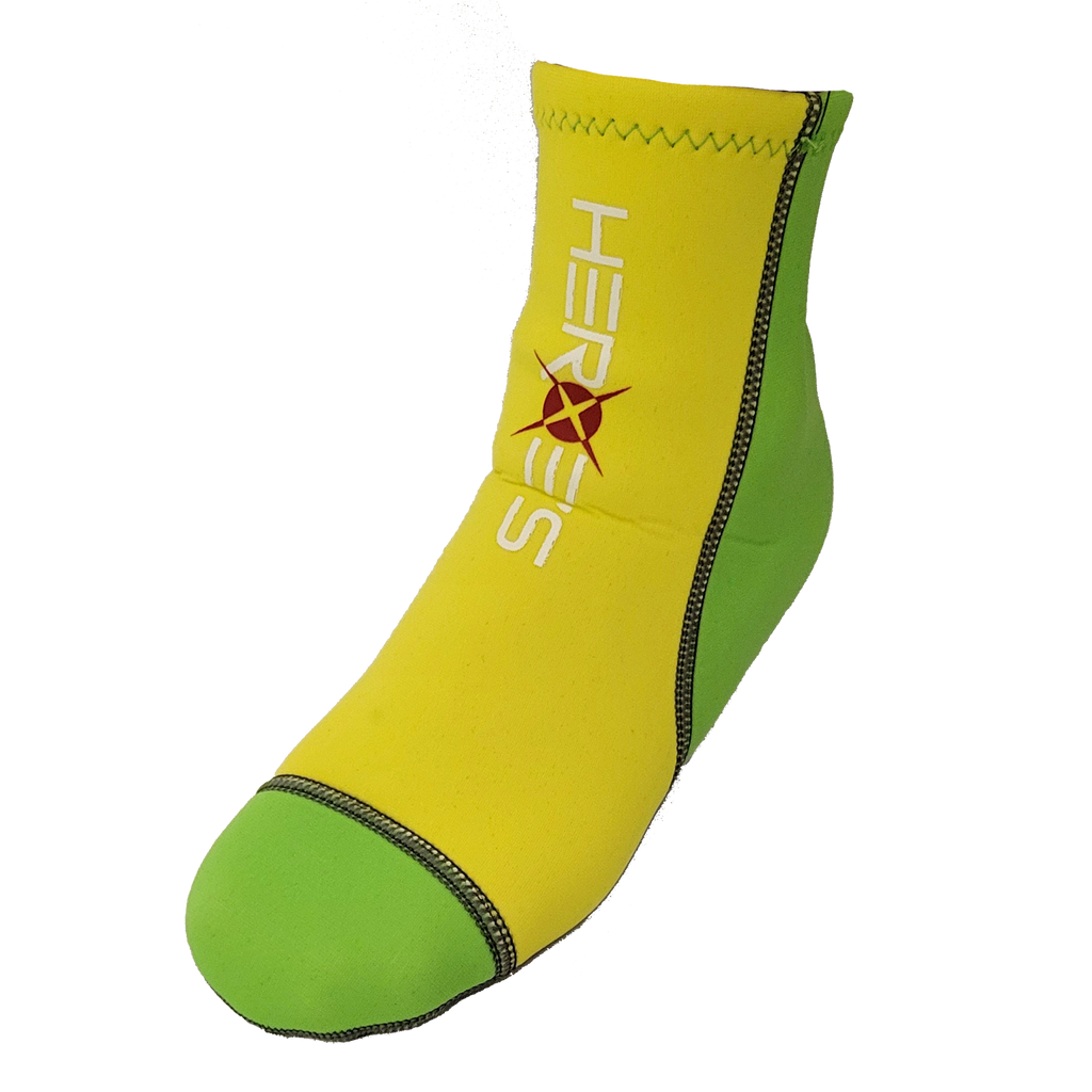 i am beach tennis online store - Heroes Beach Tennis Brand sand Socks in yellow and green