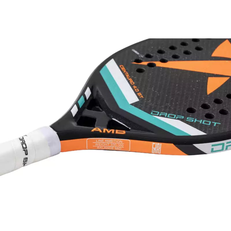 i am Beach Tennis store - Drop Shot Beach Tennis Paddle, year 2023. The racquet model is a Drop Shot CENTAURO 4.0 BT Intermediate/Advanced beach tennis racket / raquete. Side face/Neck view of the racket / raquet.