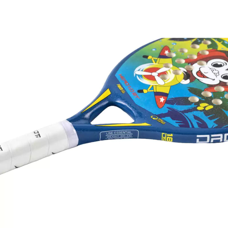 i am Beach Tennis store - Drop Shot Beach Tennis Paddle, year 2023. The racquet model is a Drop Shot HERO 1.0 Kids Beginner/Intermediate beach tennis racket / raquete. Neck view of the racket / raquet.